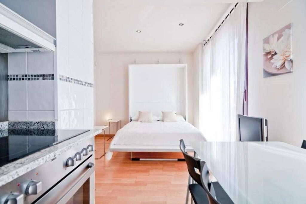 APARTAMENTO en ATOCHA - Silencioso y luminoso Madrid Exterior foto